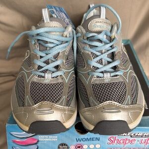 Skechers Shape Ups Accelerators Sneakers Silver / Blue 12320 Walking Toning 8.5